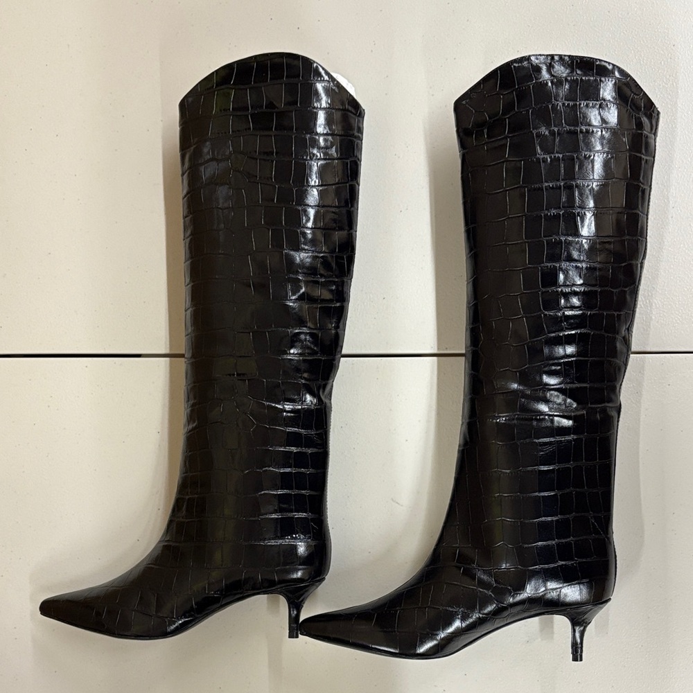 SCHUTZ Black Croc-Patterned Heeled Boots